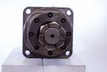 Load image into Gallery viewer, Eaton 120-1030-003 Hydraulic Motor