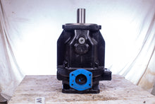 Load image into Gallery viewer, Rexroth A10VS0140DR/31R-PPB12K24 Hydraulic Pump Remanufactured by ETS