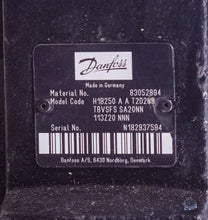 Load image into Gallery viewer, Danfoss 83052894 Variable Displacement Motor H1B 250 A A T2D2NB TBVSFS SA20NN 11