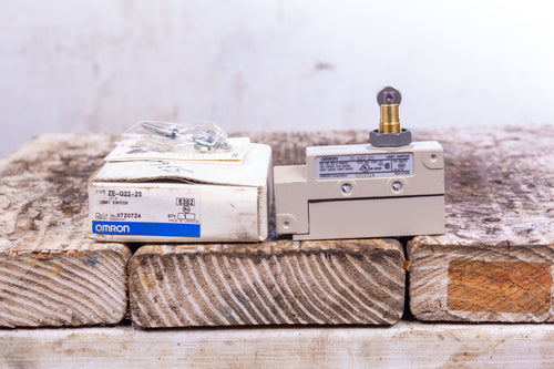 Omron ZE-Q22-2S Limit Switch