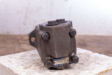 Load image into Gallery viewer, Eaton Char-Lynn 104-1025-006 Hydraulic Motor