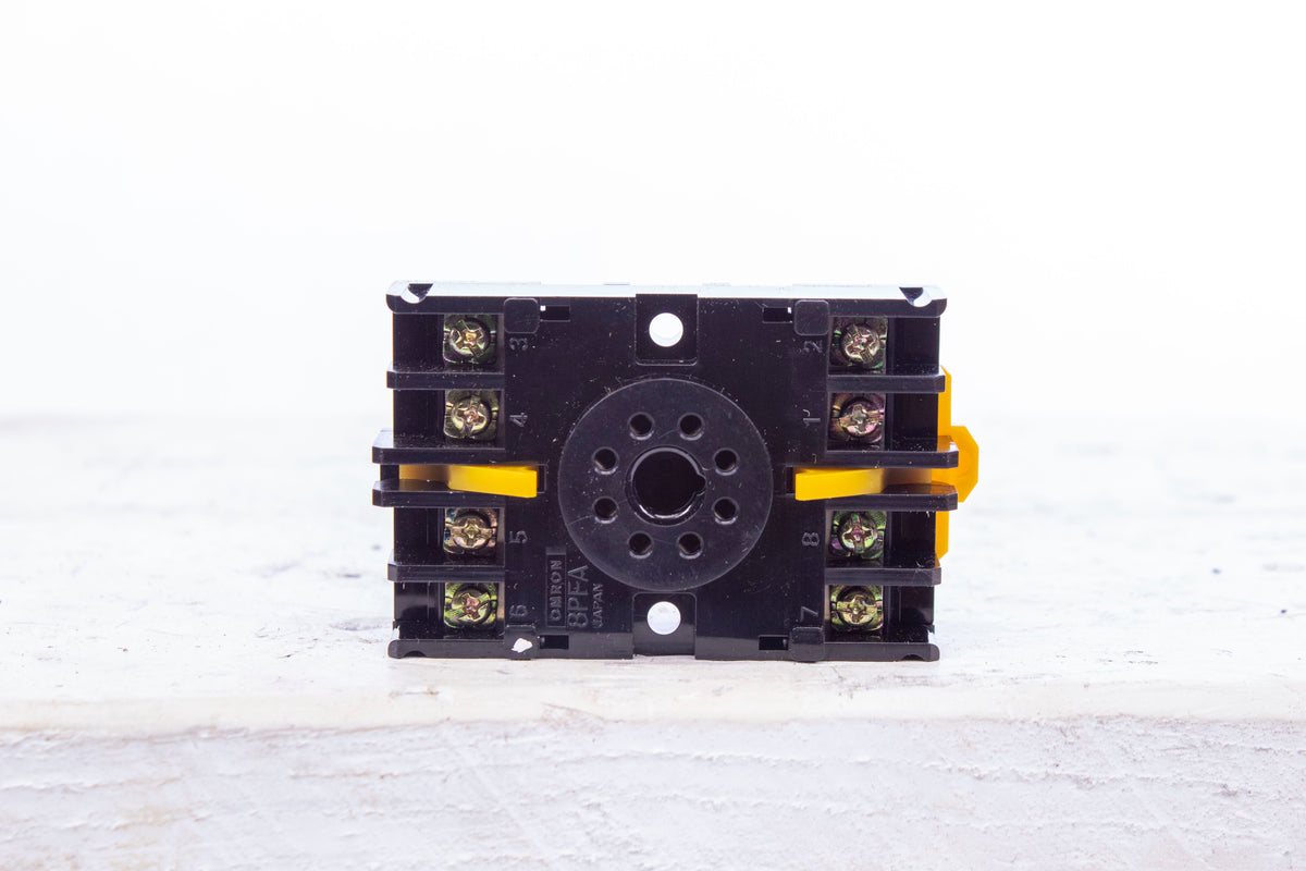 Omron 8PFA 40-2-M4X20 Socket – Hydraulic Junkyard