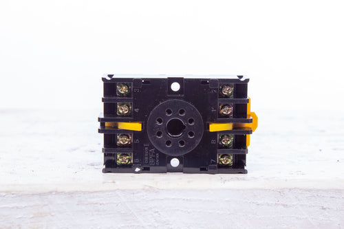 Omron 8PFA 40-2-M4X20 Socket