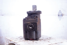 Load image into Gallery viewer, Parker-Commercial Intertech Gear Pump 3139610823