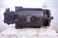 Load image into Gallery viewer, Eaton 5433-119 Fixed Displacement Piston Motor - 5.43 in³/r Displacment, 6092 ps