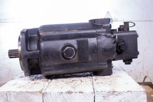 Load image into Gallery viewer, Eaton 5433-119 Fixed Displacement Piston Motor - 5.43 in³/r Displacment, 6092 ps