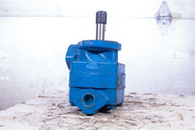 Load image into Gallery viewer, Metaris V201P13P1B11 Hydraulic Pump Vickers