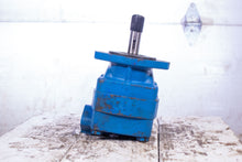 Load image into Gallery viewer, Metaris V201P13P1B11 Hydraulic Pump Vickers