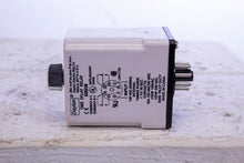 Load image into Gallery viewer, Dayton Solid State Time Delay Relay 6X603M 1-10 sec 120VAC