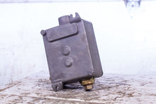 Load image into Gallery viewer, Barksdale Pressure Actuated Switch B1T-A48SS