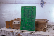 Load image into Gallery viewer, Plasser &amp; Theurer EK-2020LV-00 Circuit Board