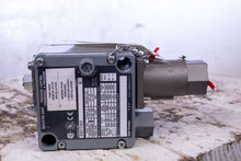 Load image into Gallery viewer, ALLEN BRADLEY AB 836T-T302J T-Style Pressure Control Switch