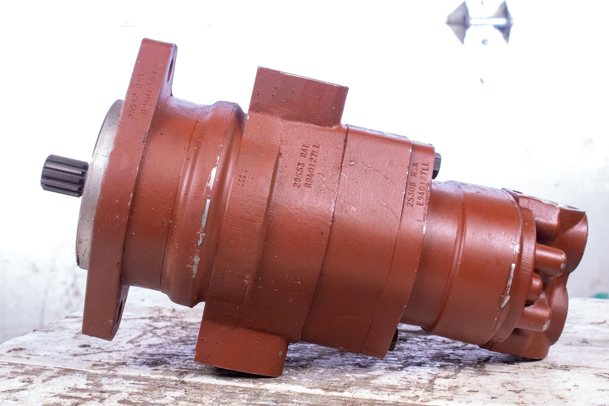 Eaton 25542 RAB Gear Pump Assembly 29553 RAL 25308 RSA – Hydraulic Junkyard