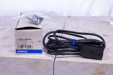 Load image into Gallery viewer, Omron E3S-2DE41 Photoelectric Sensor