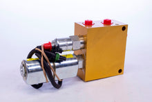 Load image into Gallery viewer, Eaton Vickers Manifold Solenoid Valve MCD-7499 4w 12dc MCD 7499