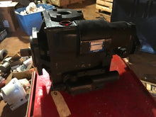 Load image into Gallery viewer, Eaton 5423-525 4293-12-9110 HYDROSTATIC HEAVY DUTY VARIABLE PUMP